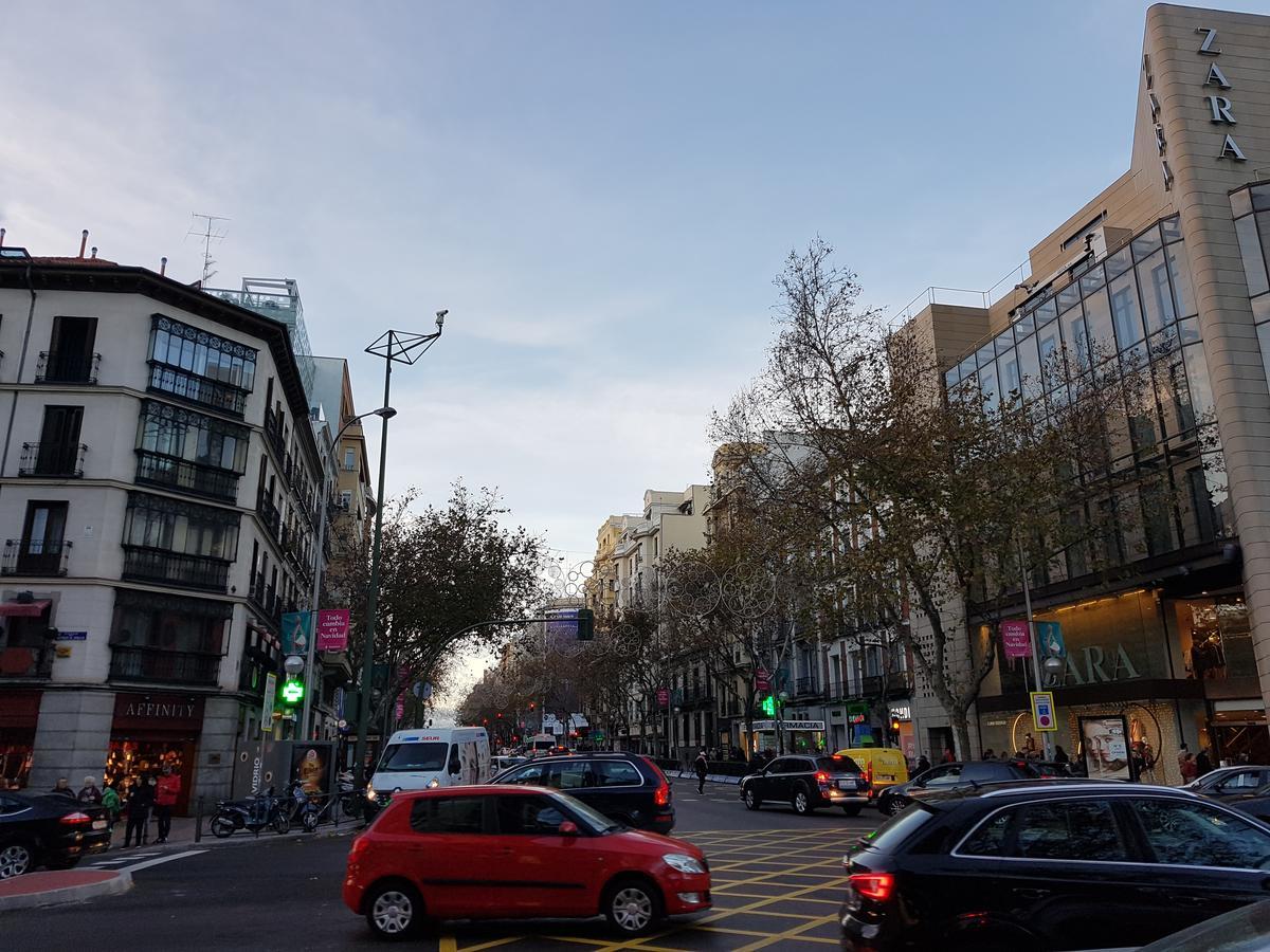 Arguelles Apartment Madrid Bagian luar foto