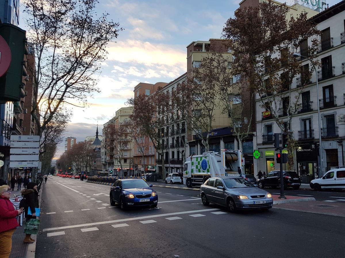 Arguelles Apartment Madrid Bagian luar foto